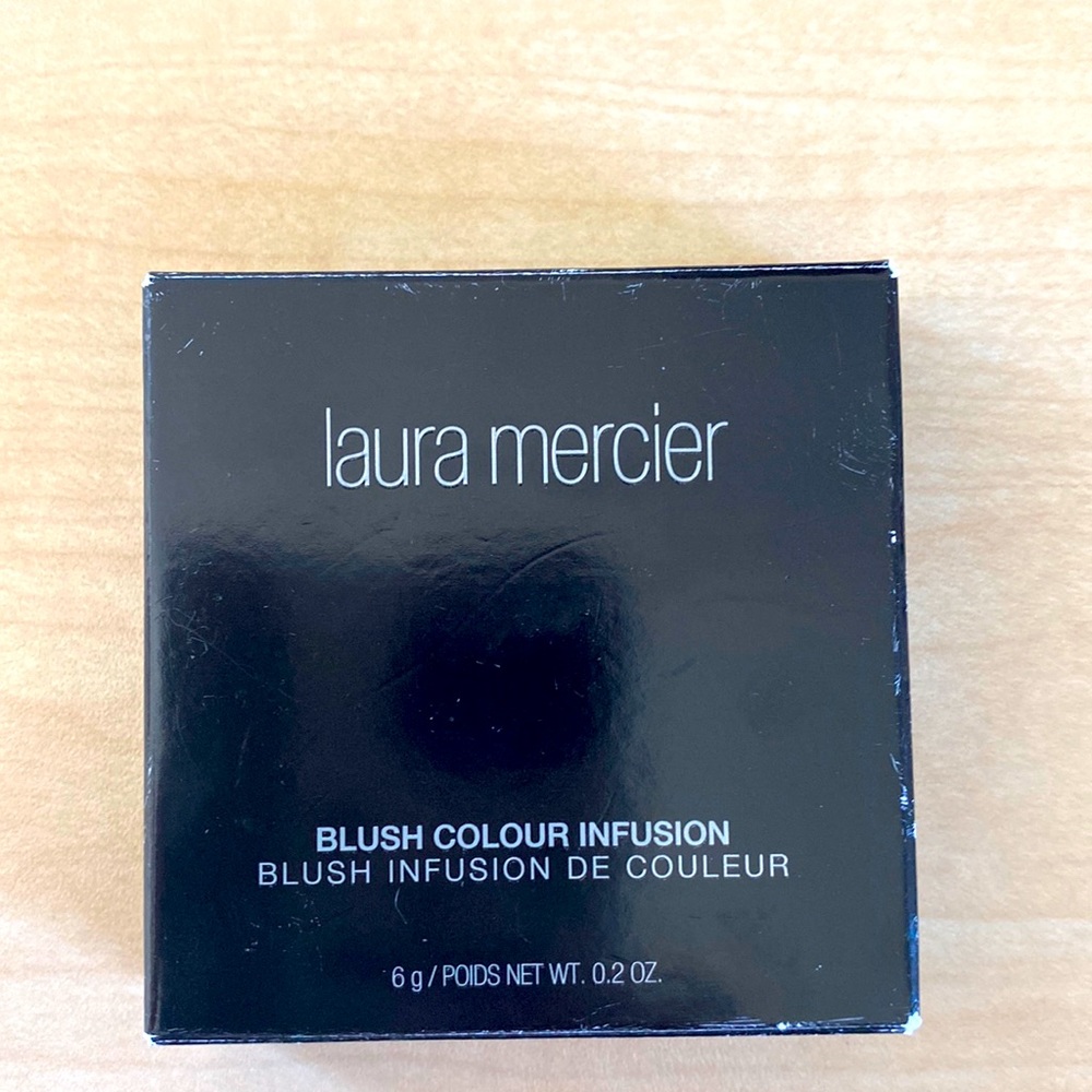 Laura Mercier blush
